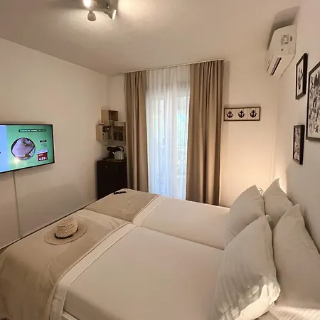 Apartment Coco Hvar Town
