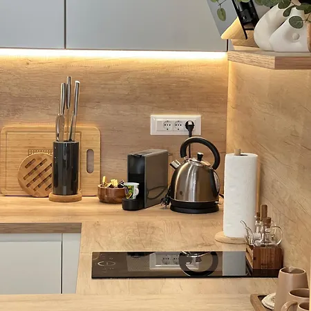 Coco 赫瓦尔
